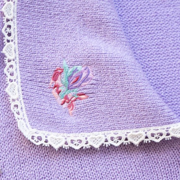 Southern Lady Lavender Cardigan with Embroidered Details - Picture 4 of 6